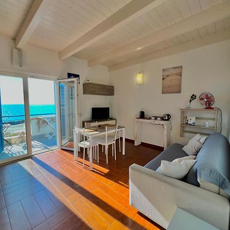 Alba Suite-Rome Airport Fco-Fronte Mare Fiumicino Zewnętrze zdjęcie
