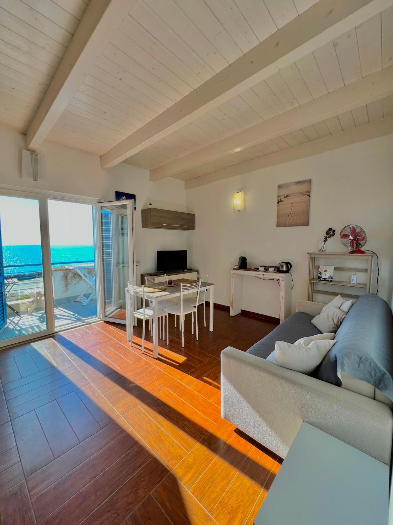 Alba Suite-Rome Airport Fco-Fronte Mare Fiumicino Zewnętrze zdjęcie